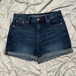 American Eagle Outfitters dark wash mom short